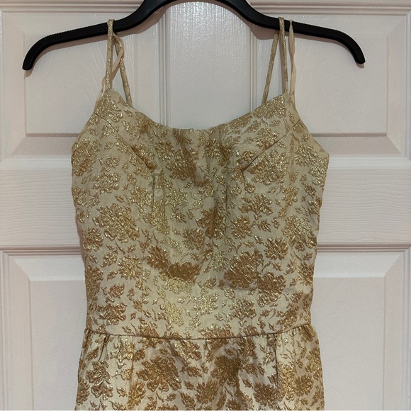 Vintage 1960s Harry Keiser gold evening gown - Picture 2 of 10